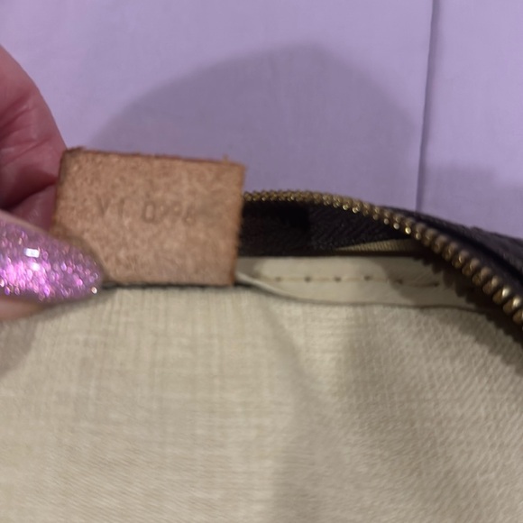 Preloved beautiful condition Louis Vuitton DeauvilleBag - Picture 6 of 16